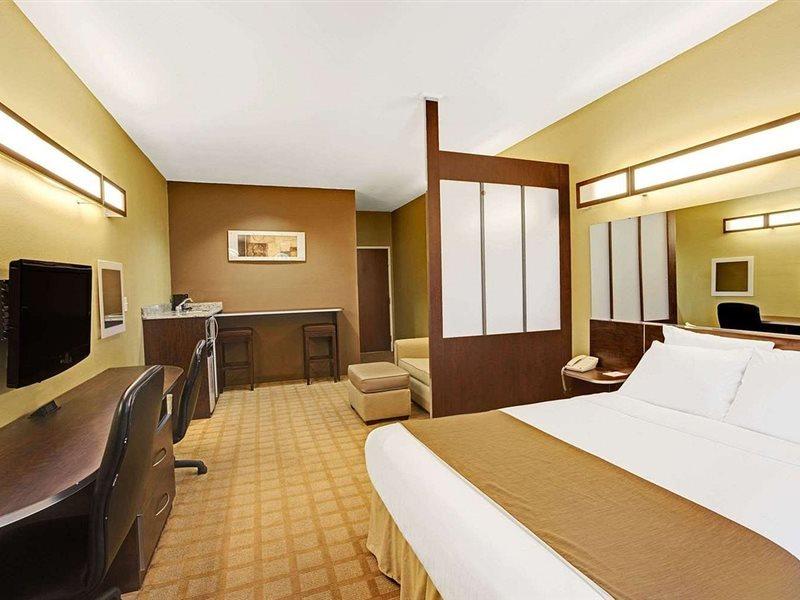 Microtel Inn & Suites By Wyndham Bryson City Dış mekan fotoğraf