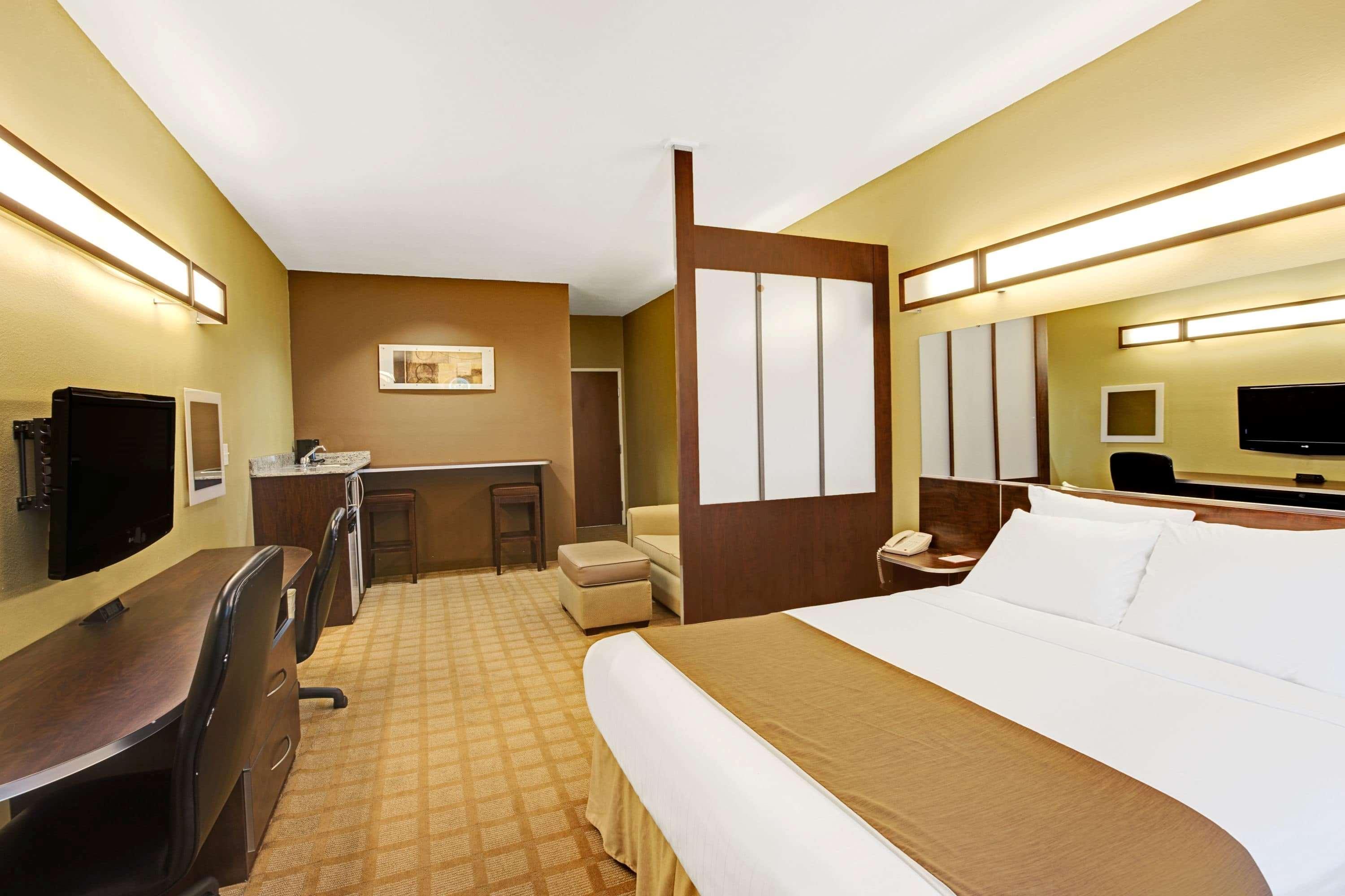 Microtel Inn & Suites By Wyndham Bryson City Dış mekan fotoğraf