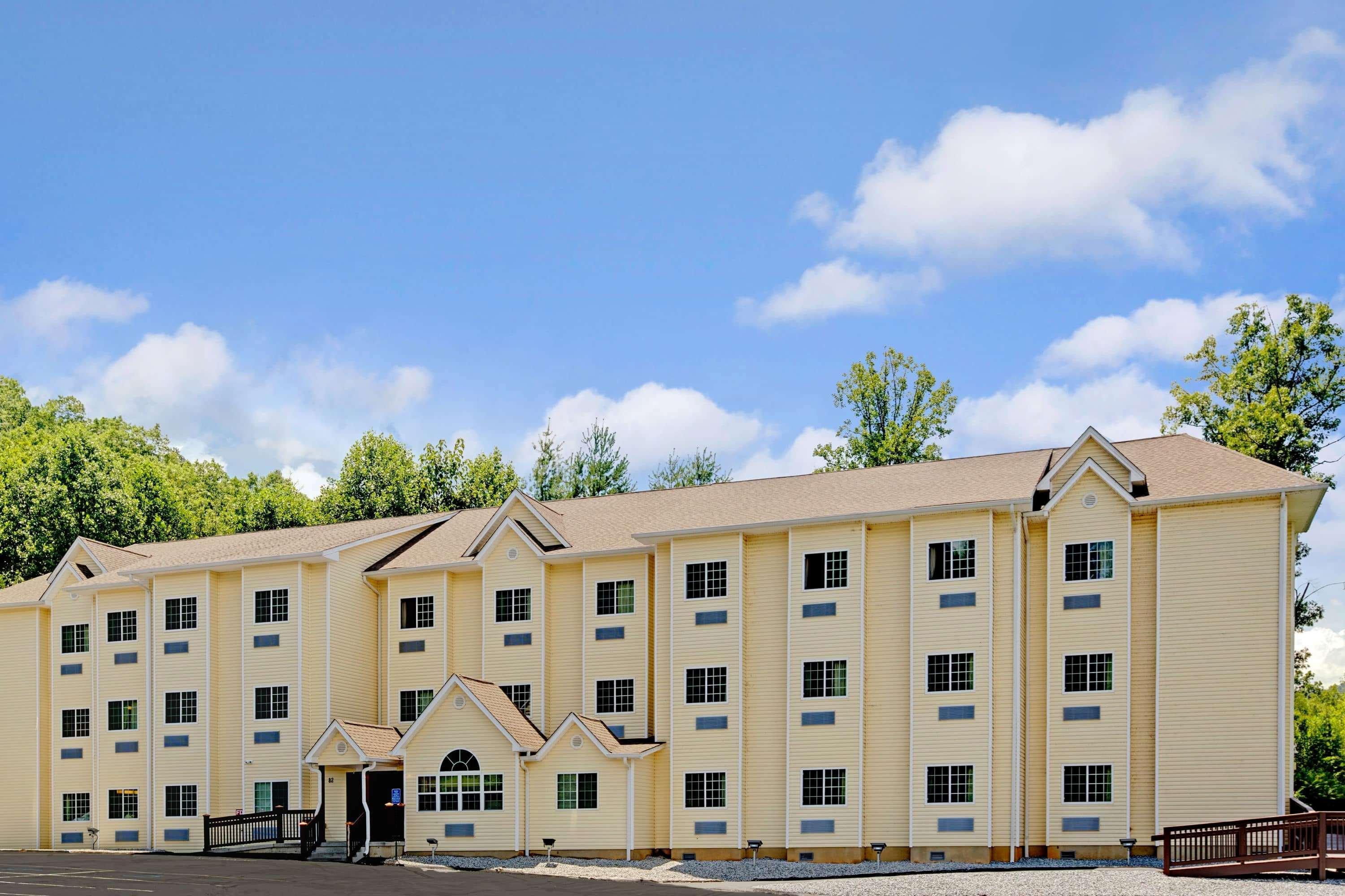 Microtel Inn & Suites By Wyndham Bryson City Dış mekan fotoğraf