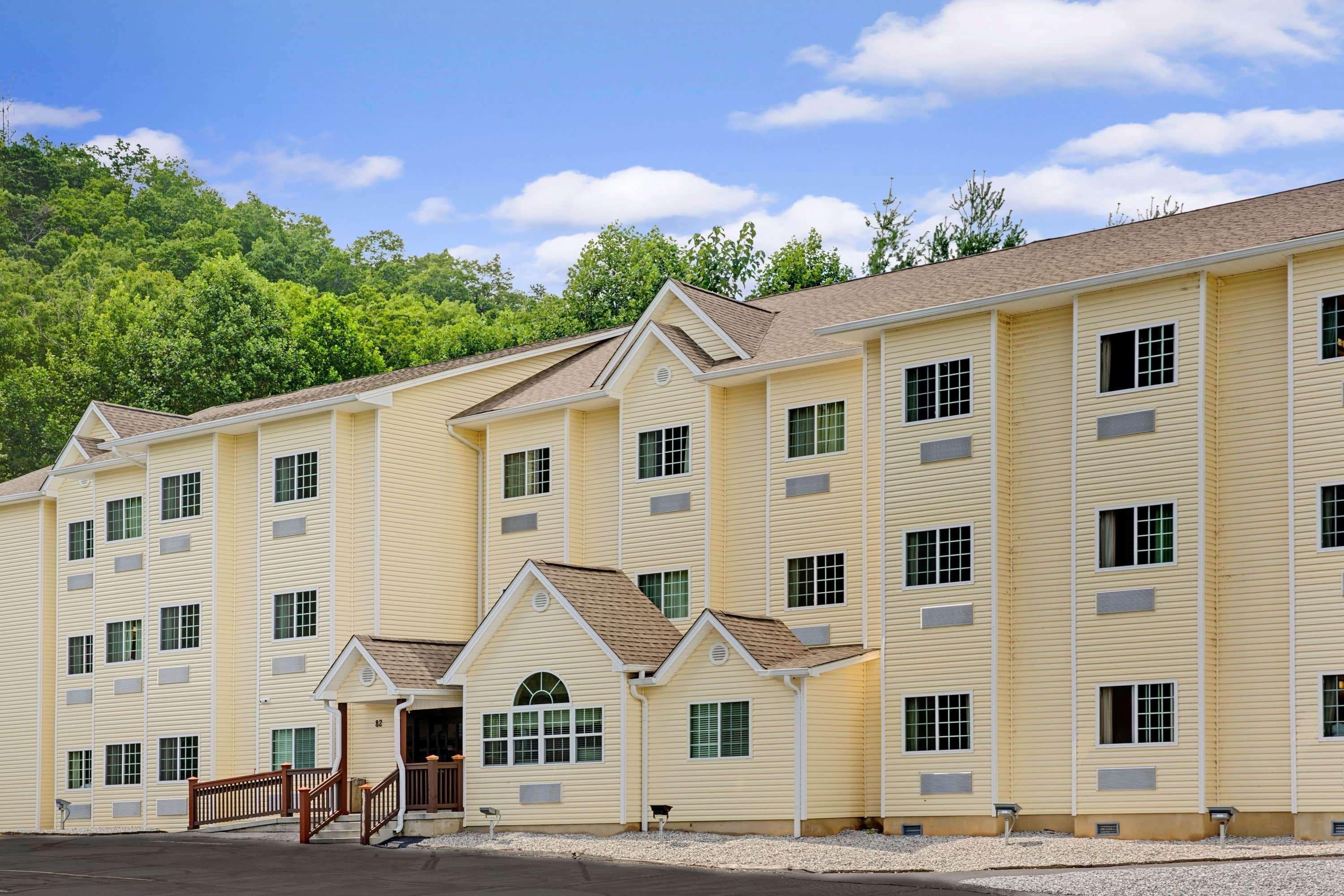 Microtel Inn & Suites By Wyndham Bryson City Dış mekan fotoğraf